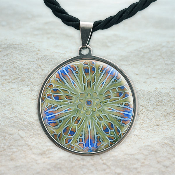 Brittle Blue - Necklace
