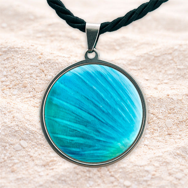 Rainbow Fin - Necklace