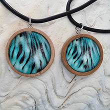 Load image into Gallery viewer, Ningaloo Dreaming Necklace
